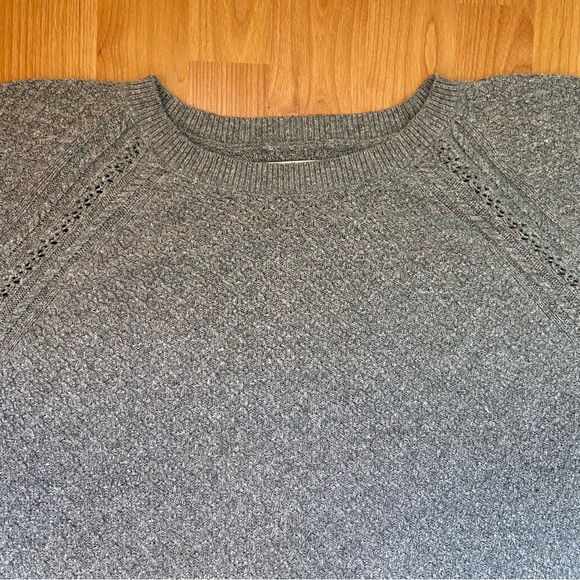 LOFT Women’s Sweater Size XL - Picture 3 of 8